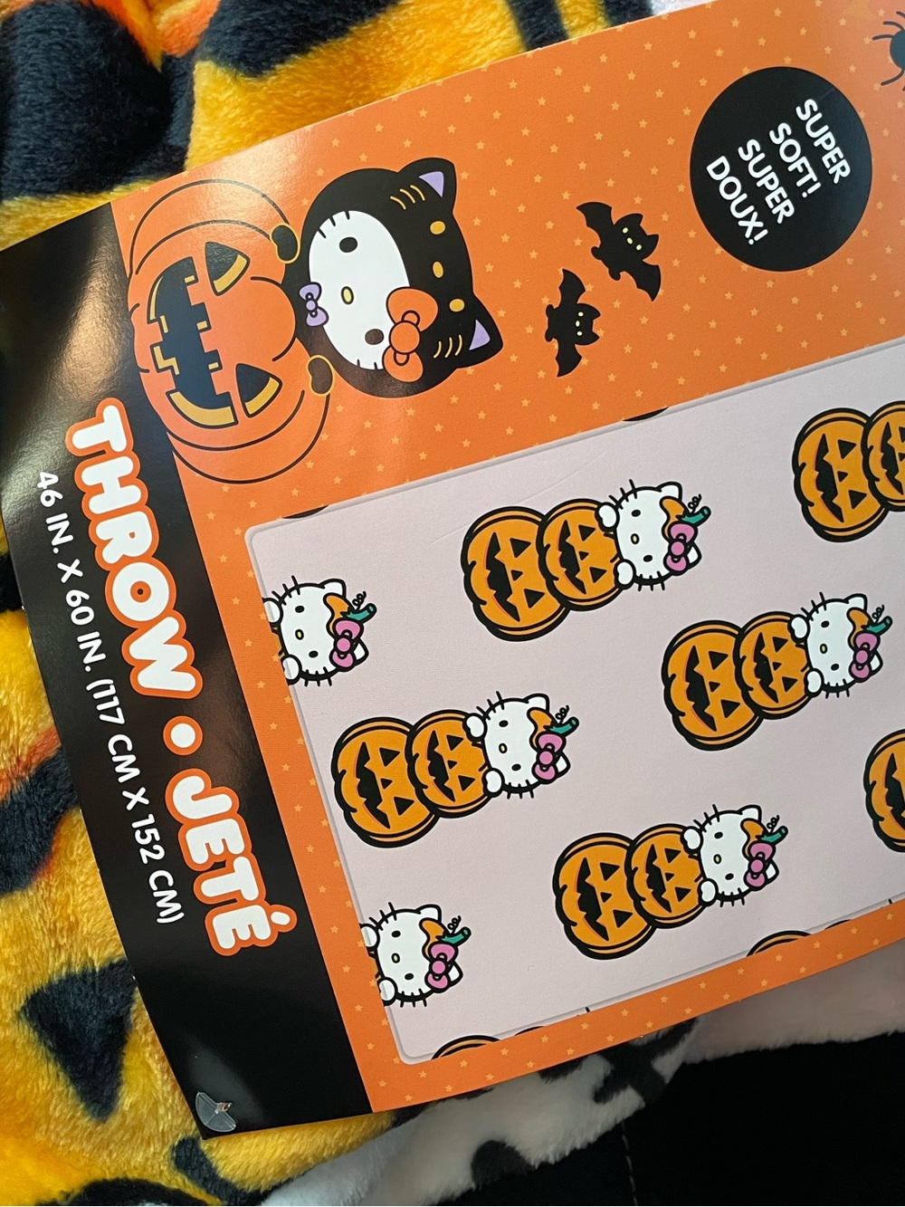 Sanrio Hello Kitty Halloween Throw in Pink and Orange